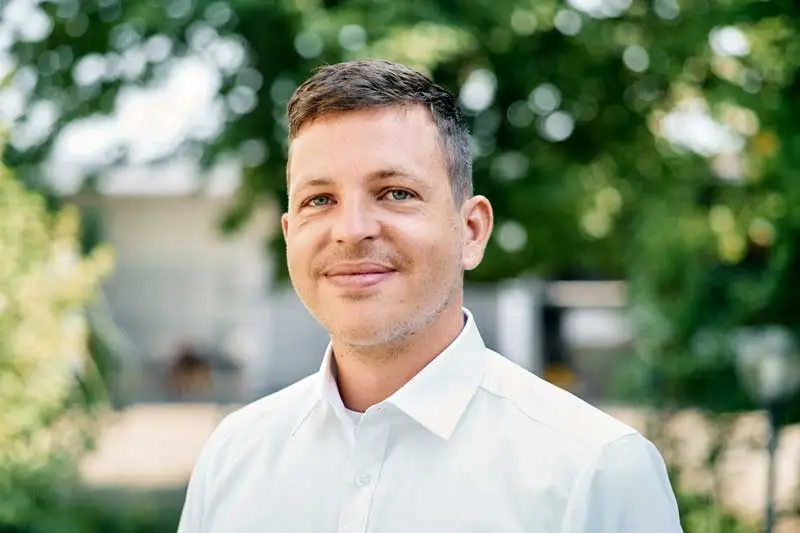 julian-linder-schiffmann-freiburg-jd001